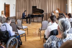 absolventi-HO-2024-3