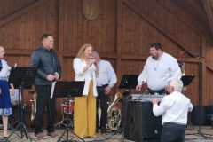 502521083_1291882109614072_3391458799163273334_n