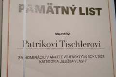 e11a212d-06d3-4d55-a672-dd59794bd5ef