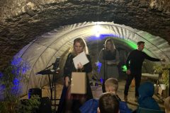 1_efcb63b7-9623-4b96-9eb4-641e40e9617d