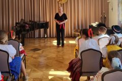 924a36d0-3b69-417f-812a-bed6c59a0117-1