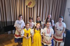 d7f47071-6b47-45fc-a179-0874a0d9c794