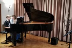 40e74b22-21e7-4928-8ffb-e8b3c89bf7d2