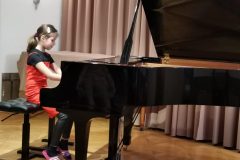 83663a6b-3d66-4e4c-aab2-3e29b7c61256