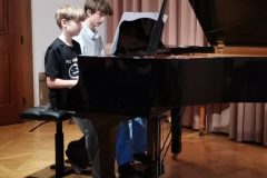 ee4a8153-b201-4e14-851a-048e262f067a