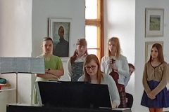 9a74f7fe-abf0-4da0-be58-2b3b8cb252e8