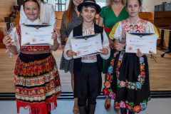 4ed95b92-5359-4296-82a1-db9743c10c99-1